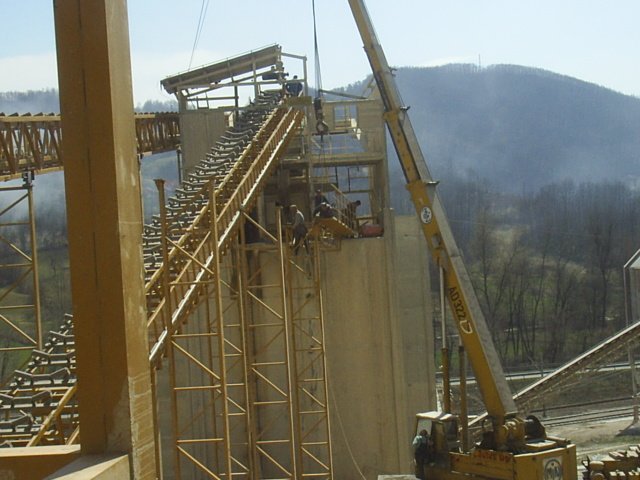 image trakasti-transporter-4-nexe-grupa-jelen-do-jpg